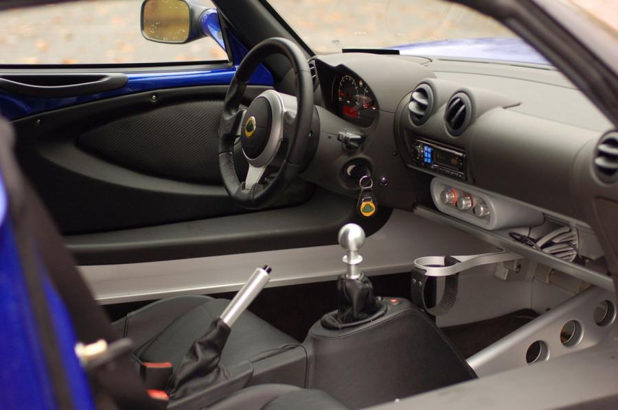  Lotus Exige S240 2008 года  (фото 19 из 41)